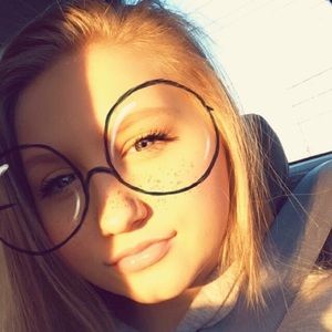 Meet your Posher, Kylie